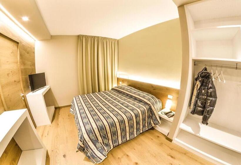 اتاق سوپریور تودرتو, Grand Hotel Europa Rivisondoli Centro