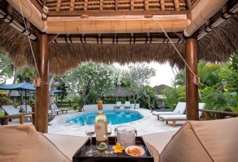 Трехместный Номер Superior, Aashaya Jasri Resort