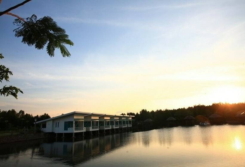 Lakosztály, Anavilla Tangke Resort