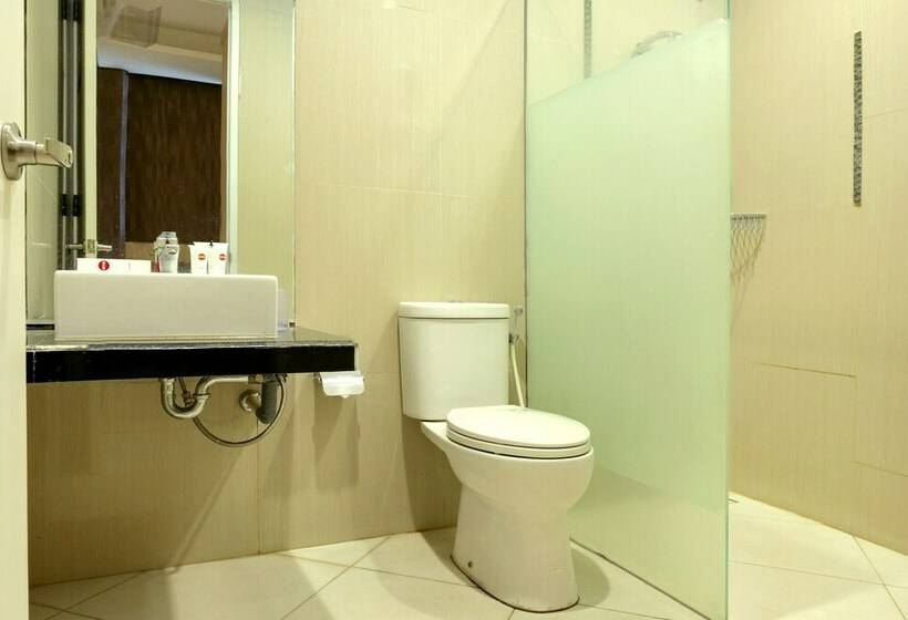 اتاق لوکس, Sans Hotel Grand Omah Sastro
