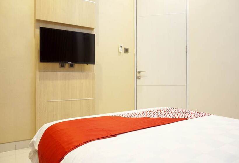 سوییت خانوادگی, Sans Hotel Grand Omah Sastro