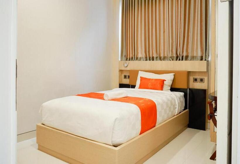 سوییت خانوادگی, Sans Hotel Grand Omah Sastro