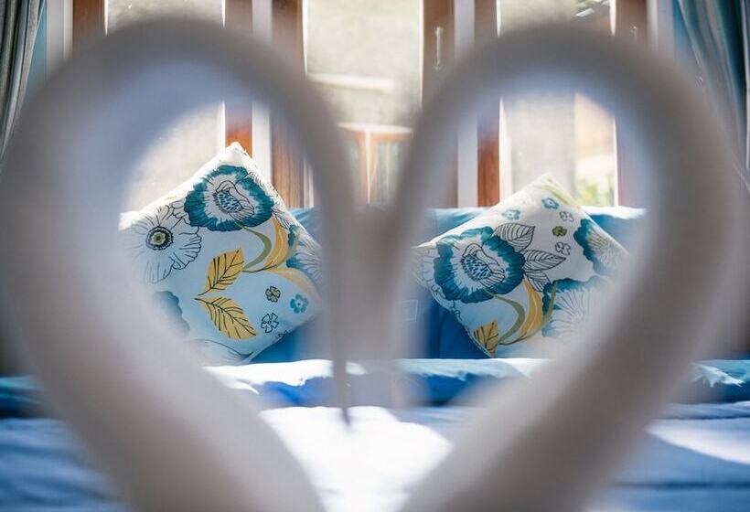 Семейный Номер, Seafar Resort