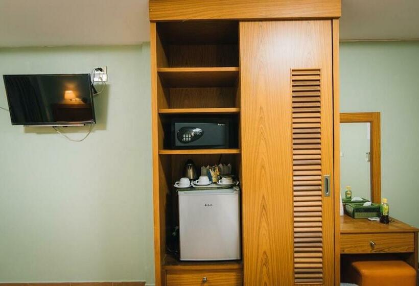 Номер Стандарт Трехместный, Chilli Hotel&restaurant