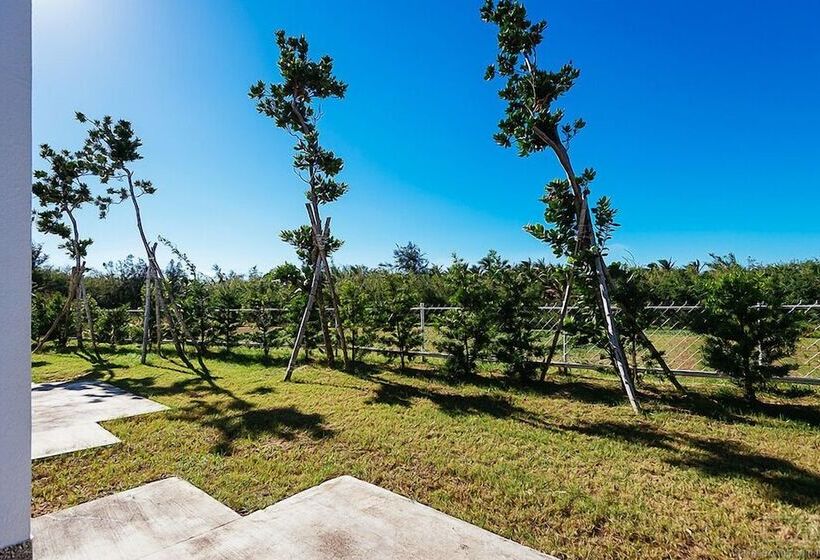 اتاق استاندارد چهار تخته, Otousann B&b