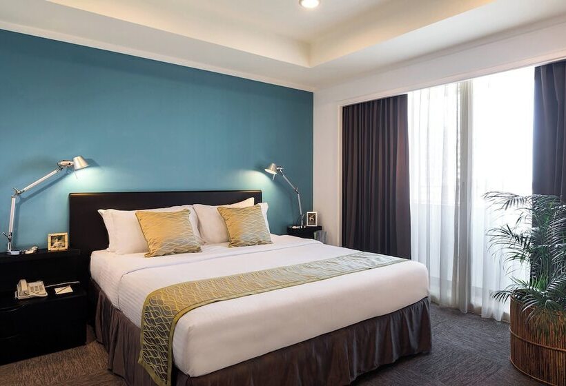 Апартаменты Премиум 1 Спальня, Somerset Vientiane
