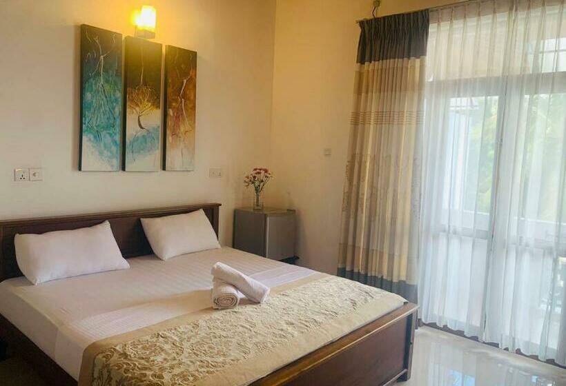 Номер Deluxe с Балконом, Ranaya Residence