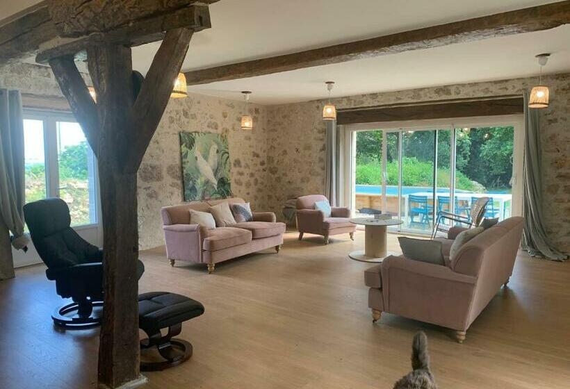 Номер Стандарт, Maison Papillon Gîte De Ressourcement