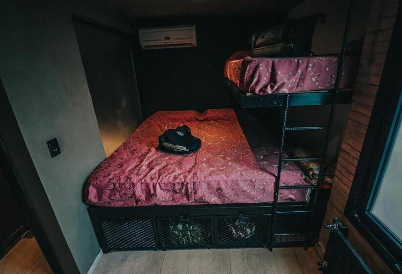 디럭스 패밀리 룸, San Rock Hostel