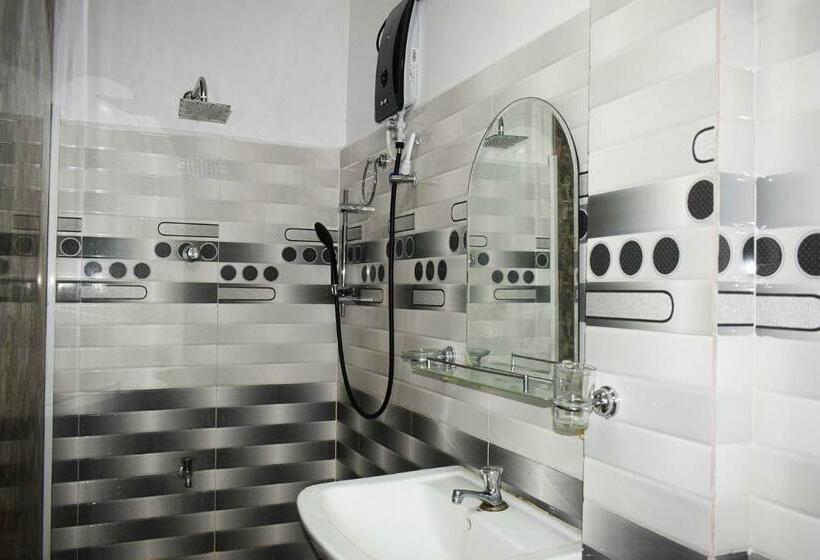 Quarto Estandar Banheiro Compartilhado, White Moon Beach Resort