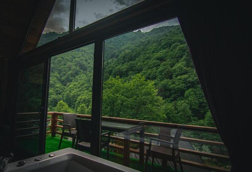 Семейный Номер Deluxe, Elamti Suıt Bungalov