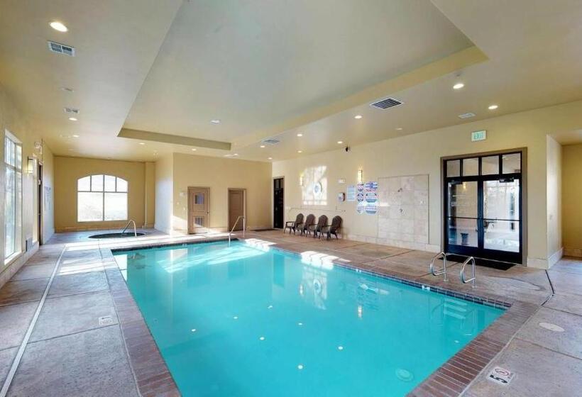 Семейный Номер, D3 Spacious Sunset Suite Second Floor 2 Bedroom