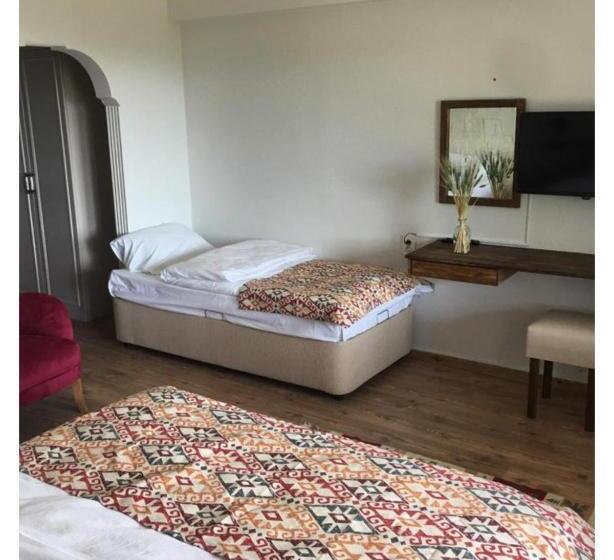 Номер Стандарт Вид на Сад, Sarı Konak Butik Otel