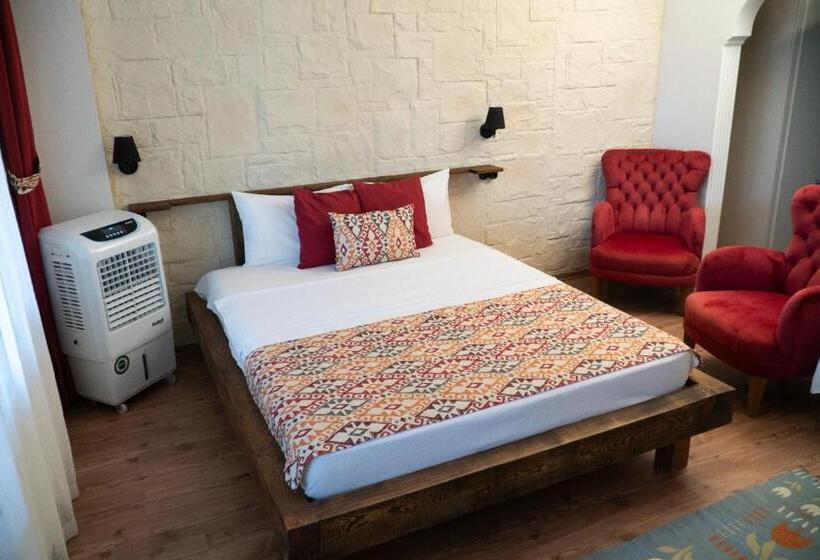 Номер Стандарт Вид на Сад, Sarı Konak Butik Otel