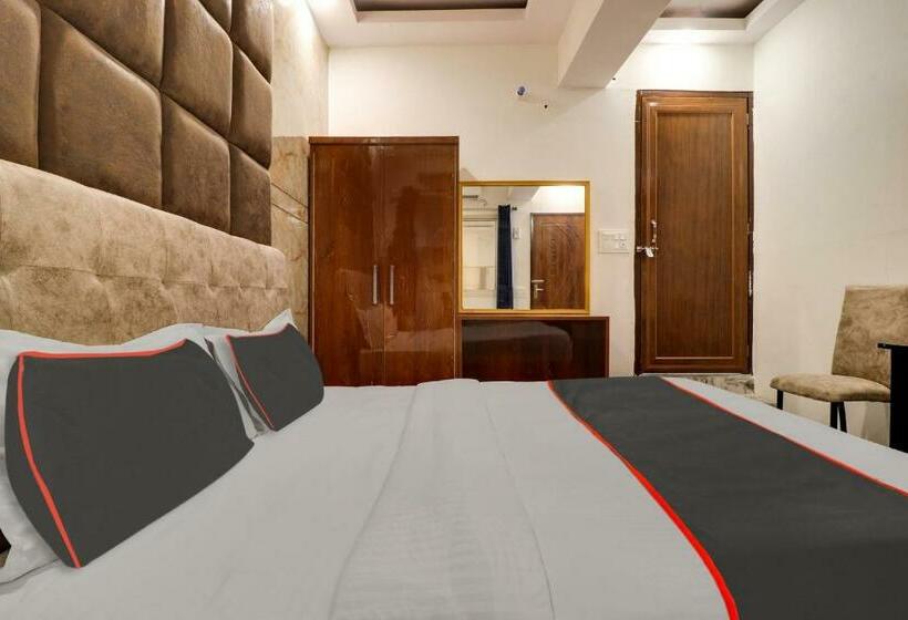 豪华房间, Fabhotel Ice Berg