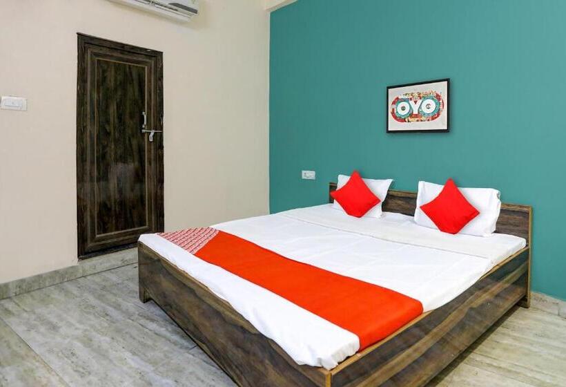 اتاق کلاسیک سه تخته, Oyo Flagship 81328  Panjabi