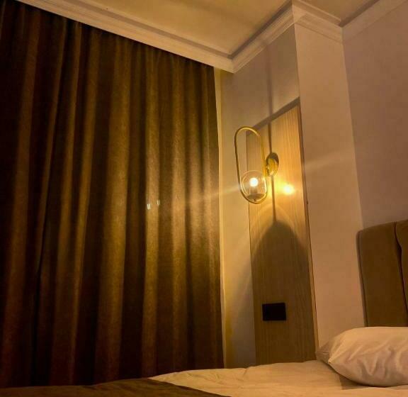 חדר סטנדרט, Golden Life Suite
