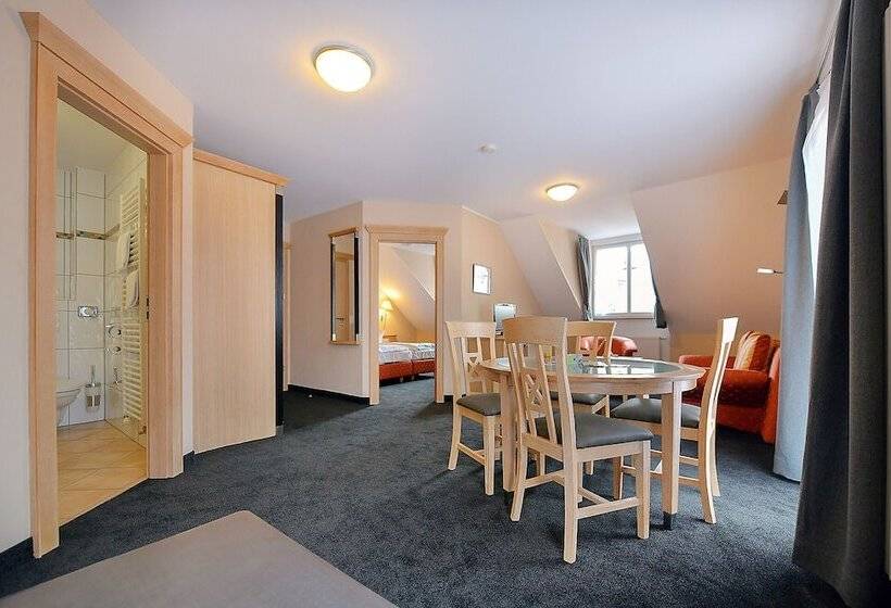 Апартаменты 1 Спальня, Chalet Raabe