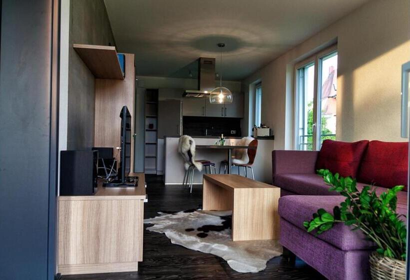 Апартаменты 1 Спальня Вид на Сад, Hewen Apartments
