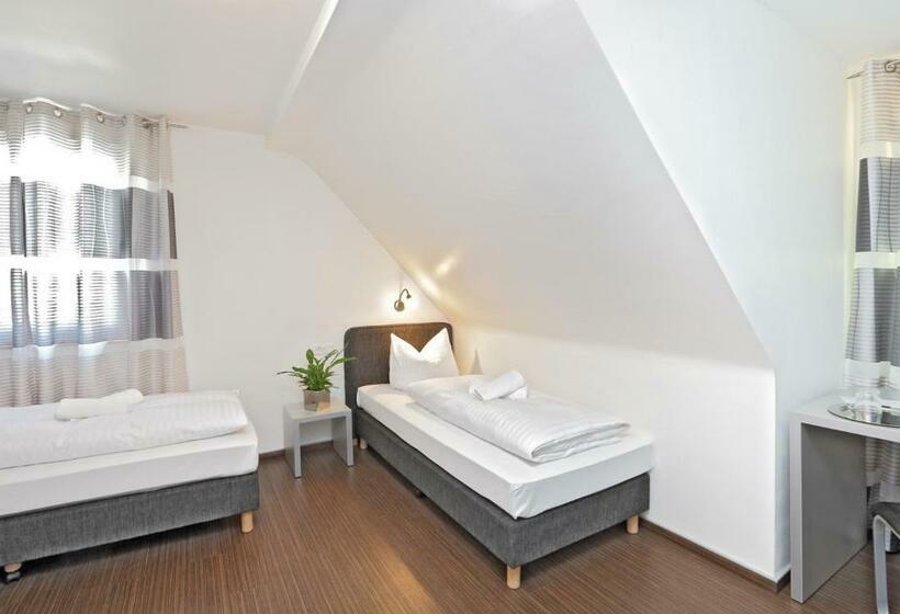 스탠다드 룸 공동 욕실, Pension Arkade Heilbronn