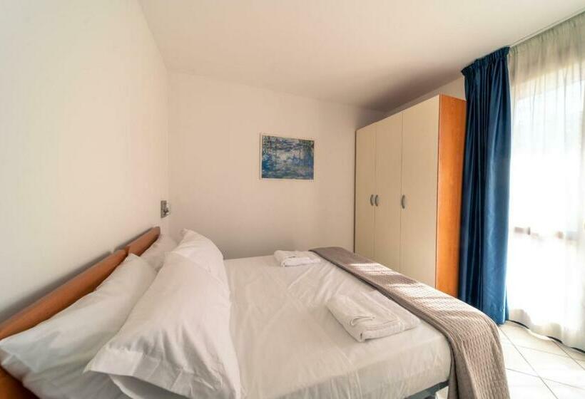 Апартаменты 1 Спальня, Residence Alessandra