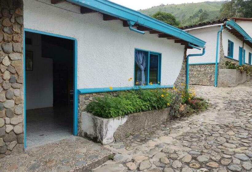 Семейный Номер, Hosteria Puerta Del Nus