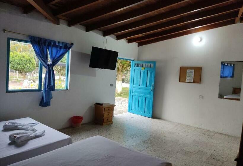 Семейный Номер, Hosteria Puerta Del Nus