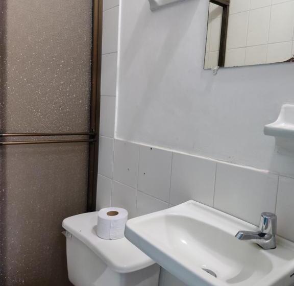 家庭间, Hosteria Puerta Del Nus