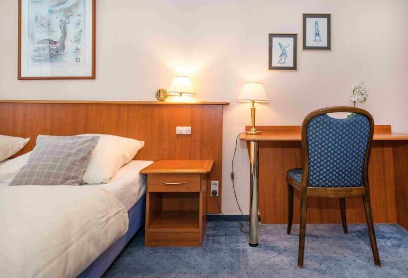 Номер Стандарт, Golfhotel Denzerheide