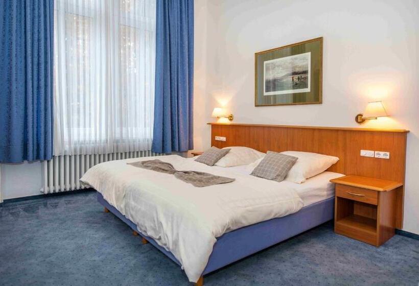 Номер Стандарт, Golfhotel Denzerheide