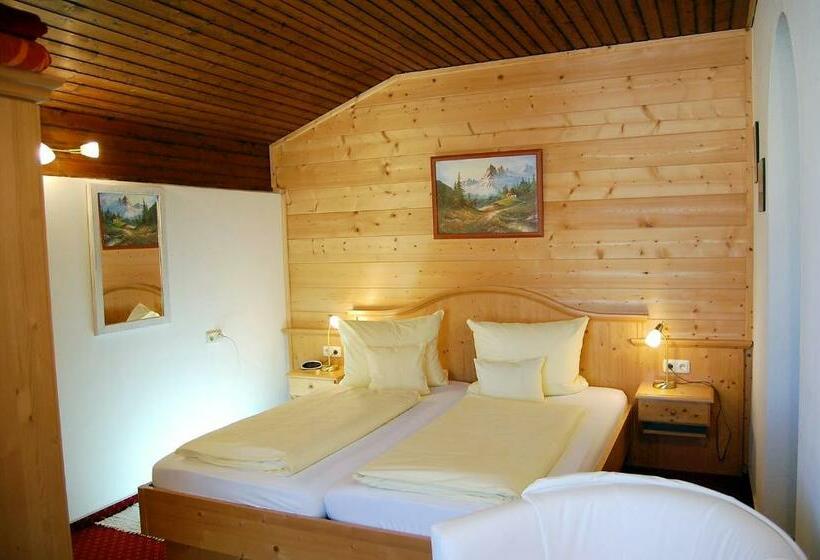 Quarto Estandar com Sacada, Pension   Heidelberg