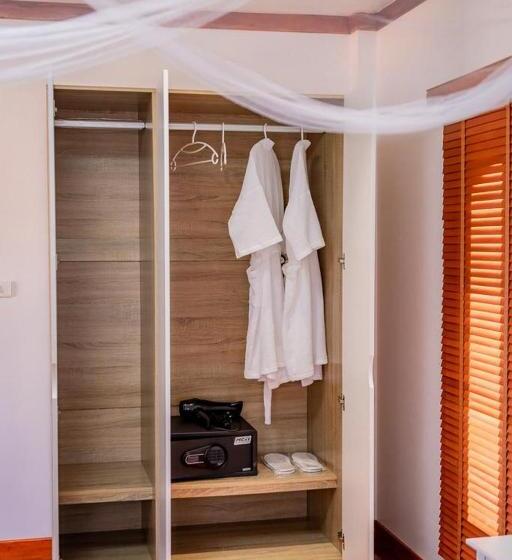 Номер Deluxe, Hr Resort