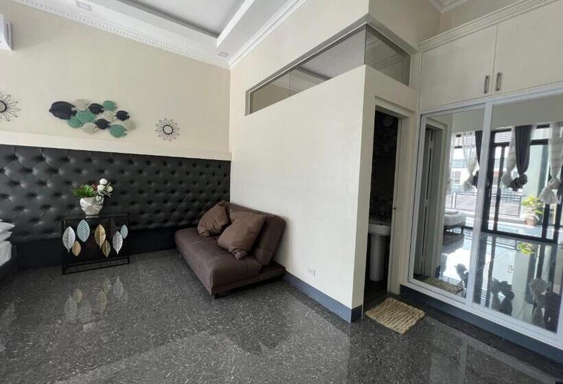 디럭스 스튜디오, Dampa Poolside Events & Accommodation