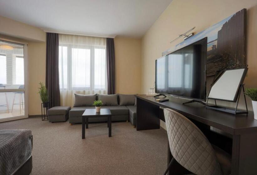 スーペリアースイート, Family Hotel Stiva