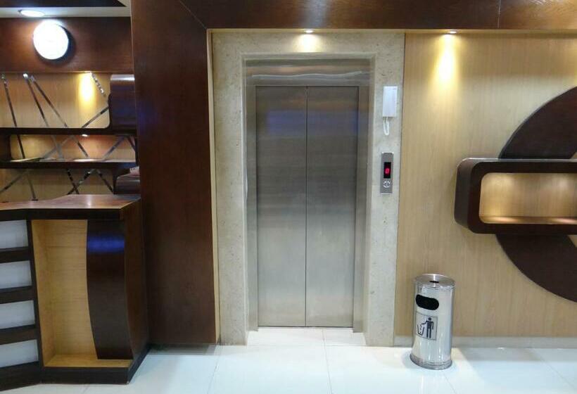 침실 1개 아파트, Royal Home Furnished Apartments