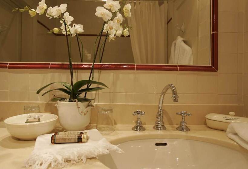 Номер Deluxe, Château Hôtel De Bourron
