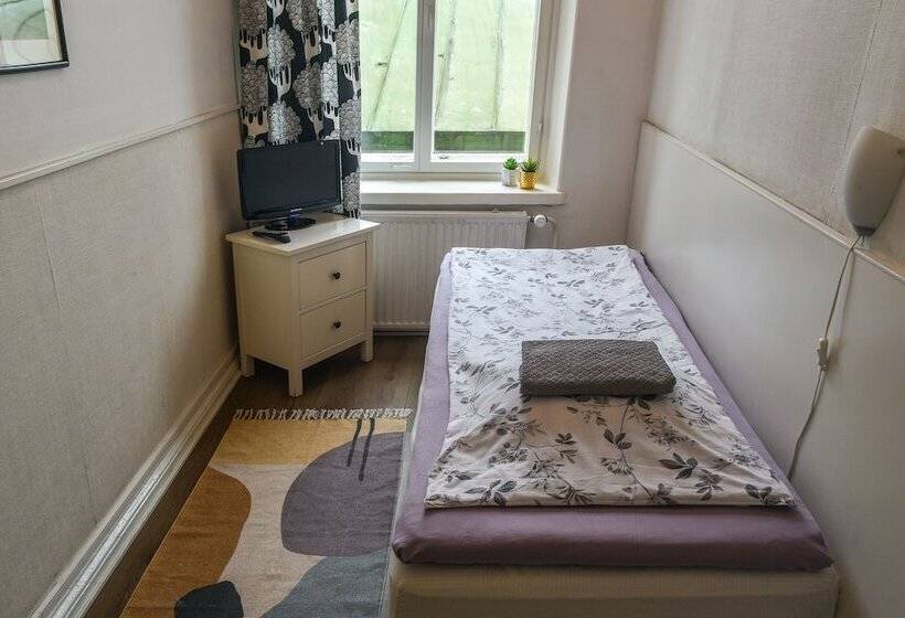 Номер Стандарт Индивидуальный Совместная Ванная, Hostel Diana Park
