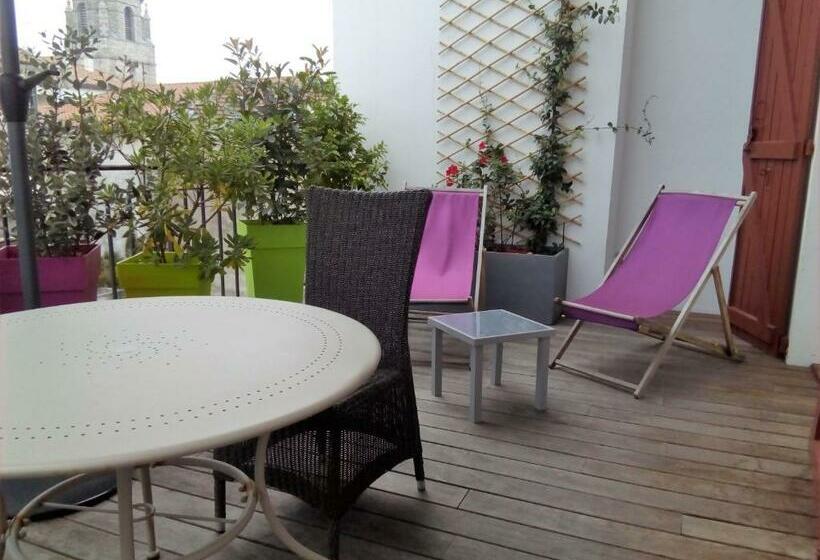 Номер Стандарт с Террасой, Boutique Hôtel Txoko