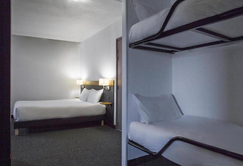 اتاق استاندارد چهار تخته, The Originals Access, Hôtel Limoges Nord