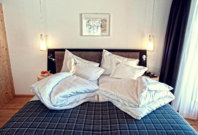 اتاق استاندارد یک تخته با بالکن, Alpine Hotel Gran Foda