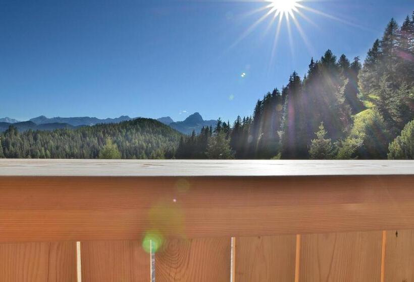 اتاق راحتی, Alpine Hotel Gran Foda