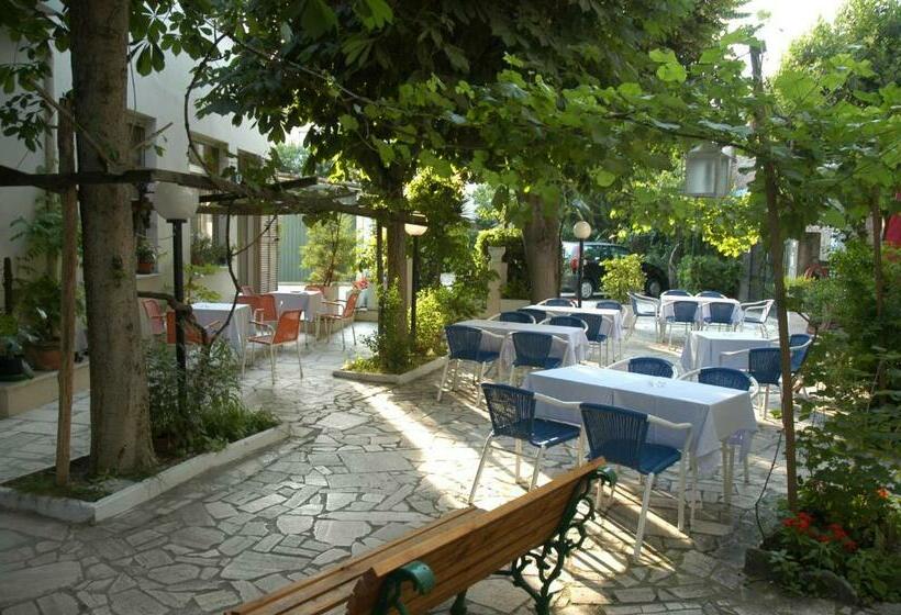 آپارتمان 1 خوابه, Albergo Moretti
