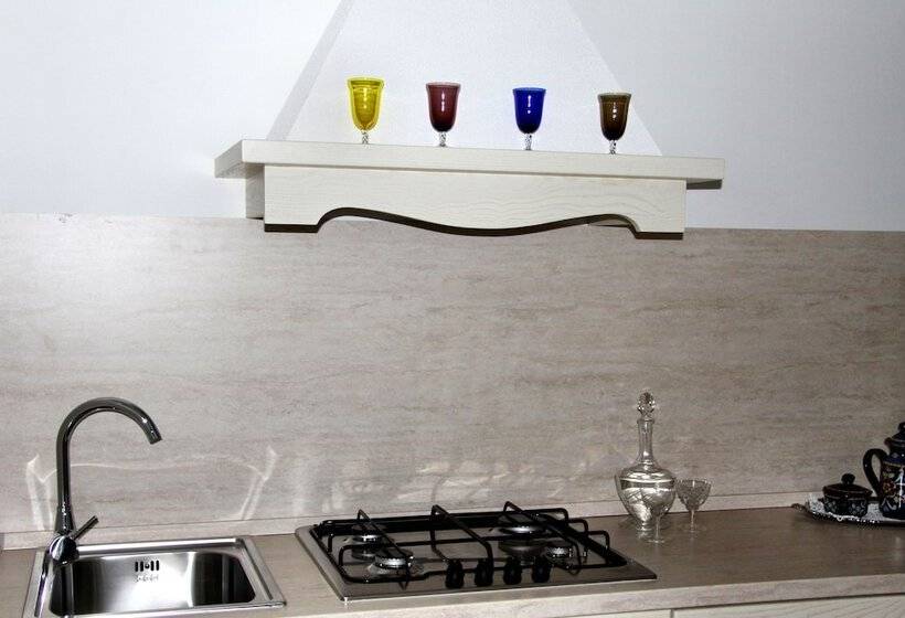 Четырехместный Номер Стандарт, B&b Vanessa House