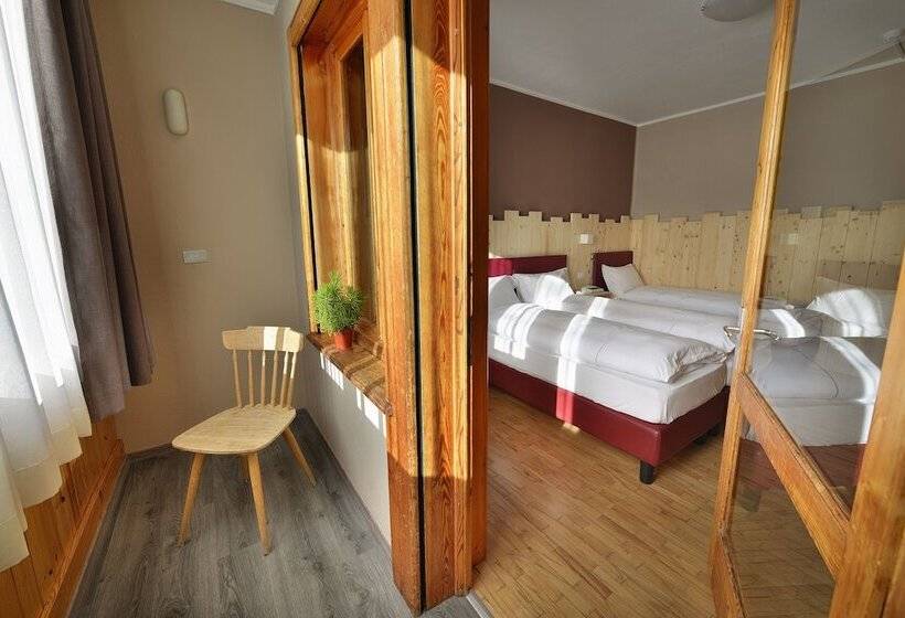 اتاق استاندارد سه نفره, Bernina