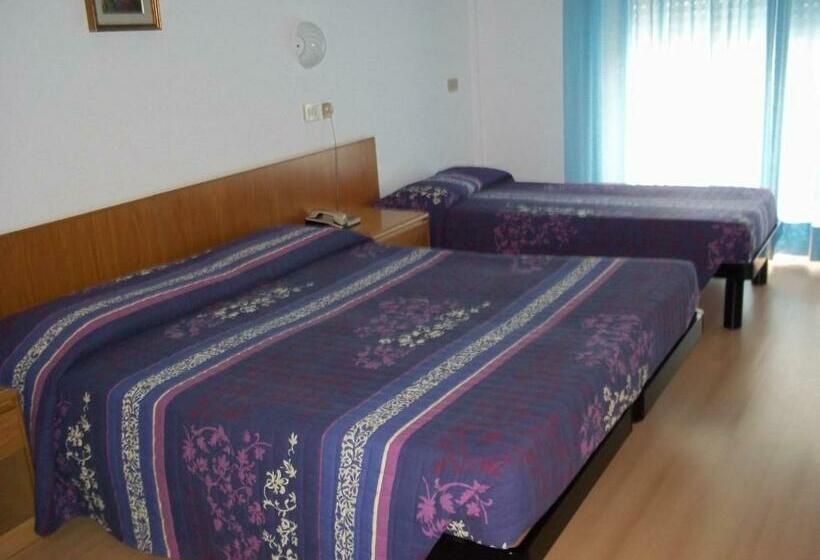 Номер Стандарт Трехместный, Meublè Villa Patrizia