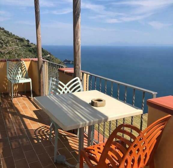 Apartamento 1 Dormitório Vista Mar, Tenuta La Picola