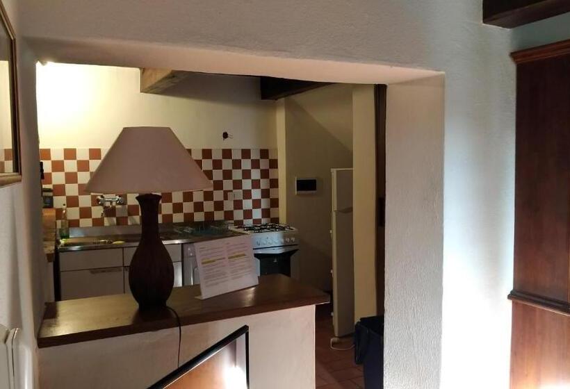 Дом 2 Спальни, Villa La Nussa
