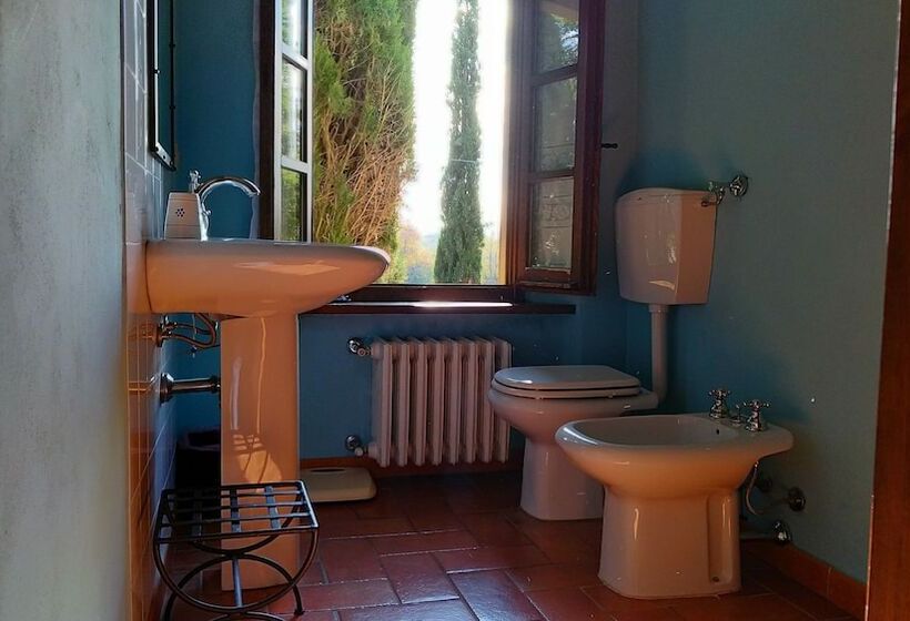 Дом 2 Спальни, Villa La Nussa