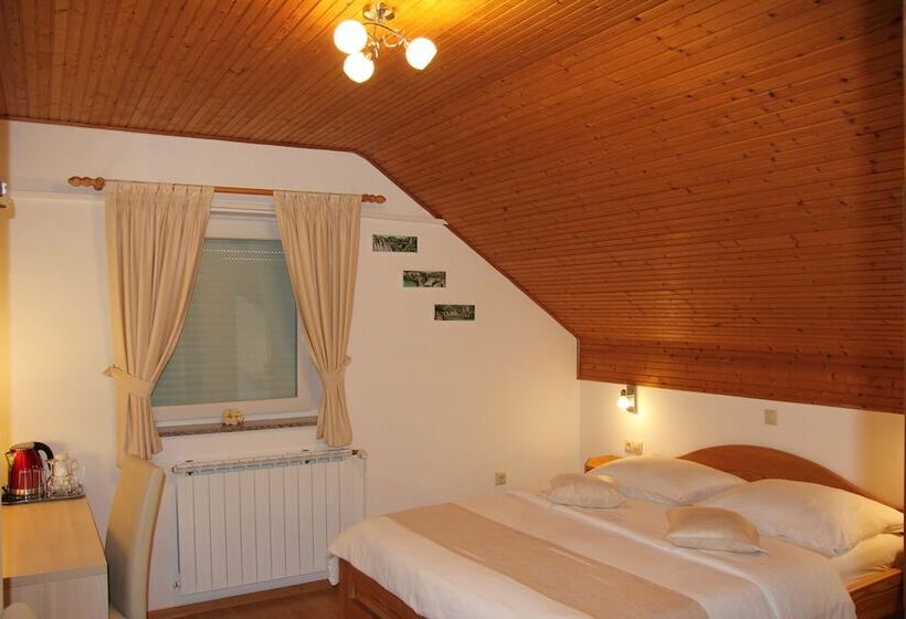 اتاق راحتی, House Marija B&b