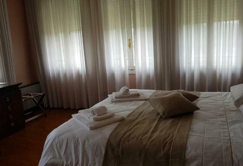 اتاق استاندارد, Villa Lussana